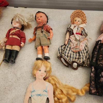 Dolls & Puppet Lot