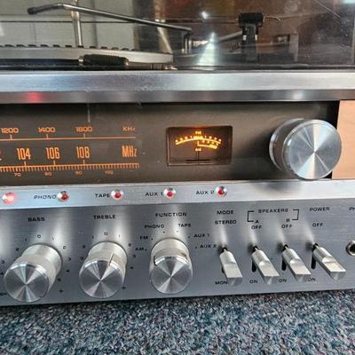 Zenith IS-4081 turntable 8 track am/fm stereo unit