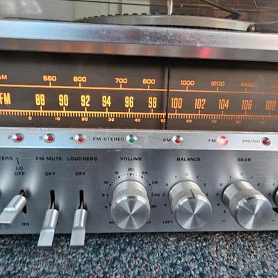 Zenith IS-4081 turntable 8 track am/fm stereo unit