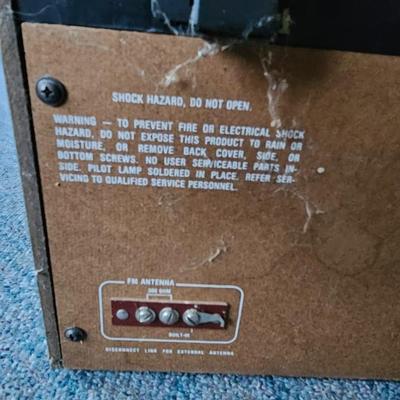 Yorx AM-FM stereo cassette / 8-Track /turntable / AM/FM Stereo receiver Model M2681