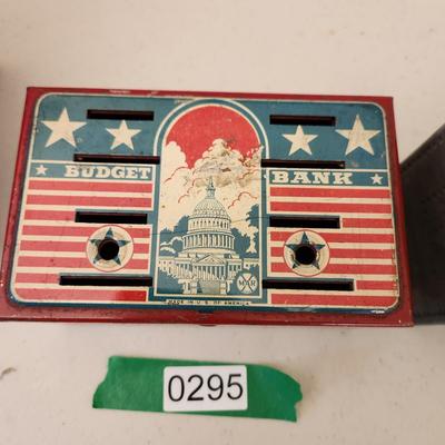 3 Metal Toy Banks