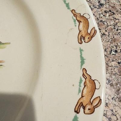 Glass serving plates, salt and pepper shakers, pampered chef food chopper, Knife set