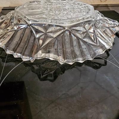 Glass serving plates, salt and pepper shakers, pampered chef food chopper, Knife set