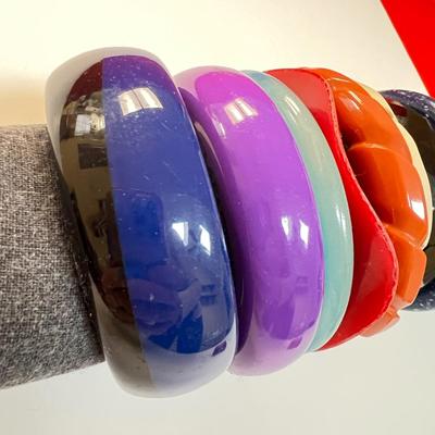 Vintage Bracelet Bangles Lot - Plastic, Bakelite