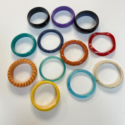 Vintage Bracelet Bangles Lot - Plastic, Bakelite