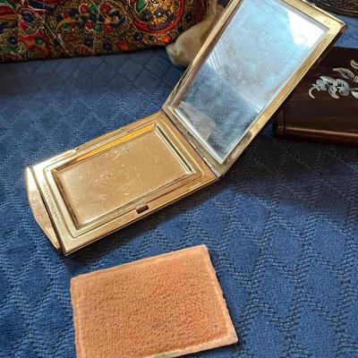 Big Lot Women's Vintage Accessories + Vanity Items