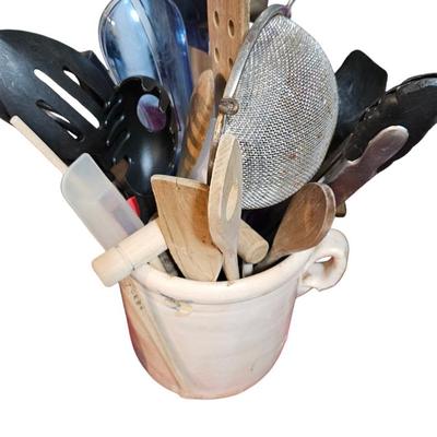 Kitchenware Lot #4