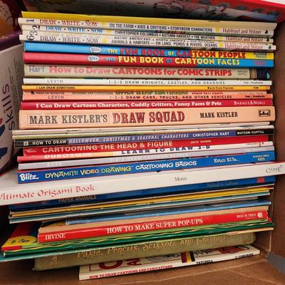 Large Lot of Art Drawing Books Cartoons How to Make Pop up and more