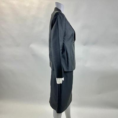 445 GIORGIO ARMANI Le Collezioni 2pc. Black 2pc Suit