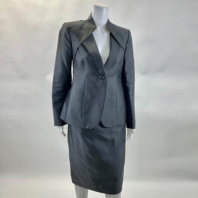 445 GIORGIO ARMANI Le Collezioni 2pc. Black 2pc Suit