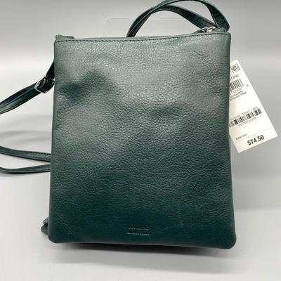 Giani Bernini Purse with tags, crossbody/ green