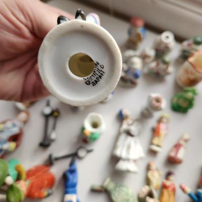 Collectibles lot of Small Figurines Occupied Japan, German Barometer