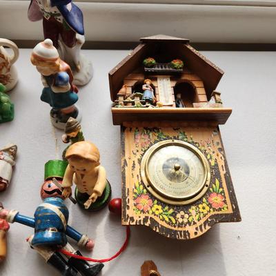 Collectibles lot of Small Figurines Occupied Japan, German Barometer