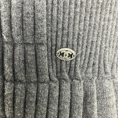 447 CHANEL Gray Pleated Knit Dress Size 44