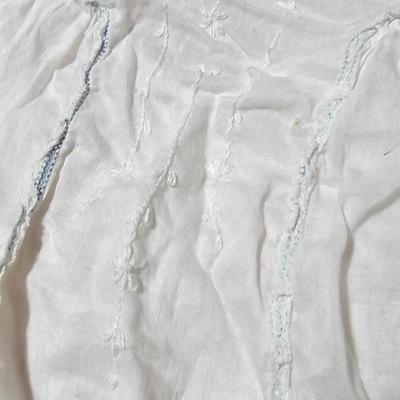 Large assortment of Vintage baby cloths - Baby blanket