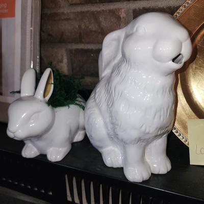 Bunny flower pot and pitcher