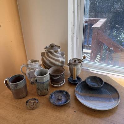 Charles Lisk and Other Earth-Toned Pottery (DR-DZ)