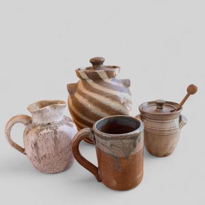 Charles Lisk and Other Earth-Toned Pottery (DR-DZ)
