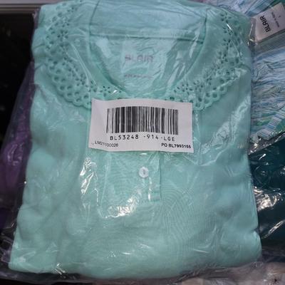 8 pieces of brand new clothing.