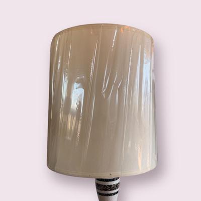 Mid Century Style Ceramic Lamp (LR-DZ)