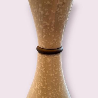 Mid Century Style Ceramic Lamp (LR-DZ)