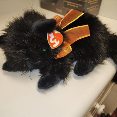 Large TY cat. Moonstruck