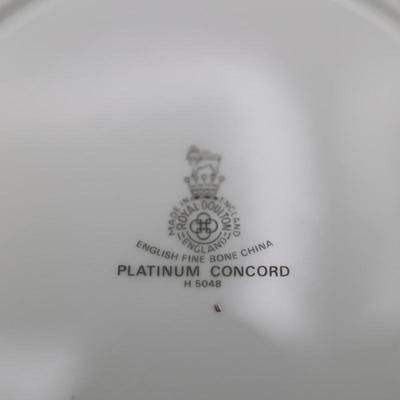 Royal DOULTON English Fine Bone China - 56 Piece Set