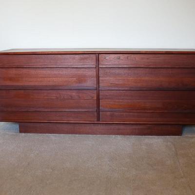 Mid-Century Six Drawer Dresser Credenza