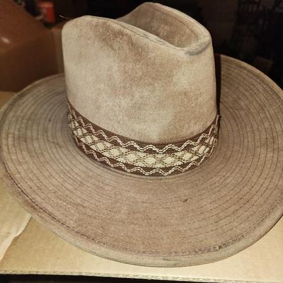 Men's hat