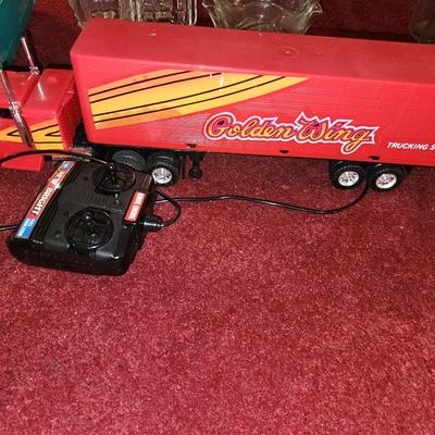 Remote control 18 wheeler