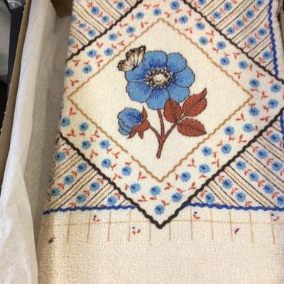 Vintage Linen Lot