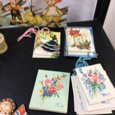 Vintage Jewelry and Paper Lot