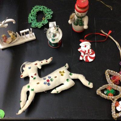 Vintage Christmas Decor Lot