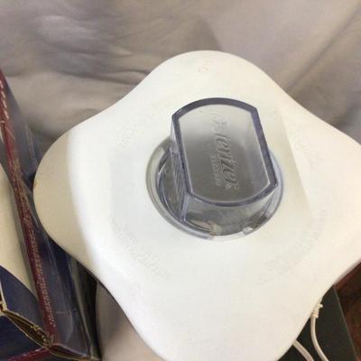 Nice Oster 10 Speed Blender. In like New Condition.