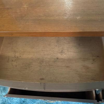 Vintage Bassett Solid Dresser with Original Mirror