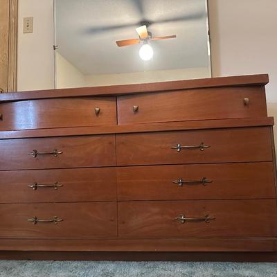 Vintage Bassett Solid Dresser with Original Mirror