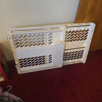 Baby gate