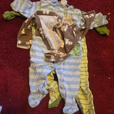 Baby clothes