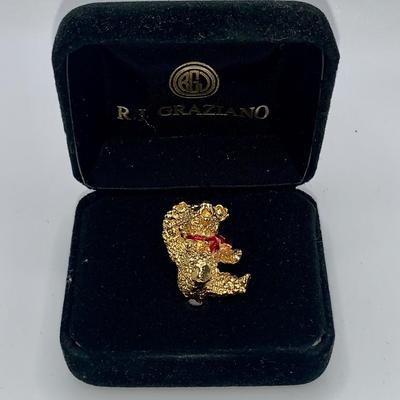 1997 RJ Graziano High-Five the Bear Pin/Brooch