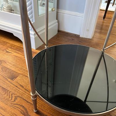 CHROME 2 TIER ROUND ACCENT TABLE