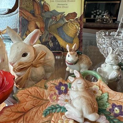 Rabbit lot