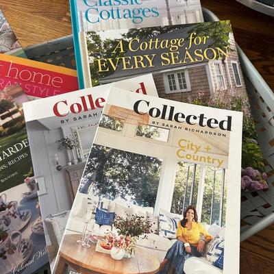 DECORATING BOOKS MAGAZINES