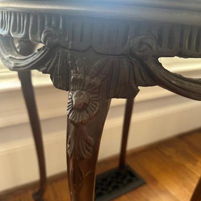 ORNATE CENTRE TABLE
