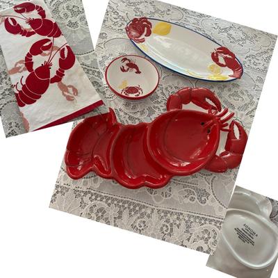 WILLAMS SONOMA LOBSTER SERVING LOT