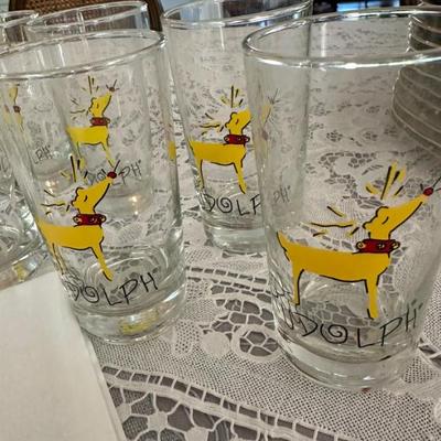 REINDEER GLASS SET, TEA TOWELS