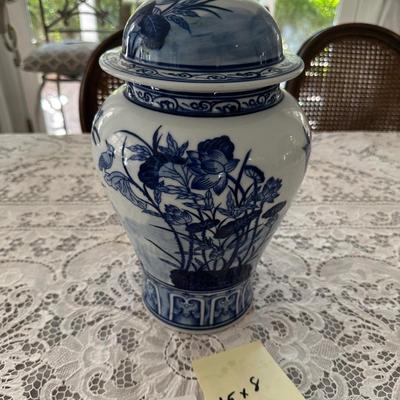 WILLIAMS SONOMA BLUE WHITE LIDDED JAR