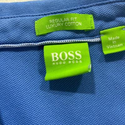 Hugo Boss Men’s XL S/S Knit Polo Style Shirt