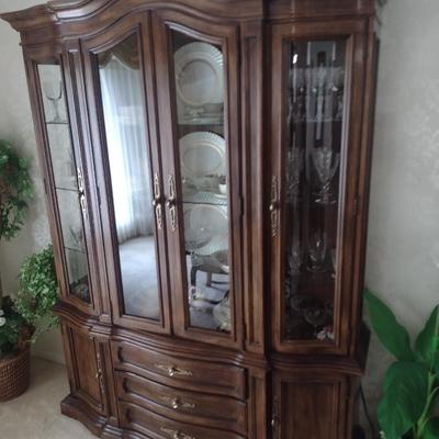 Formal Bowfront China Display Cabinet (No Contents)