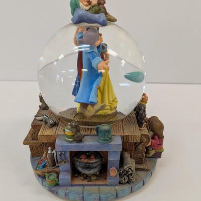 Vintage Snow White & The Seven Dwarfs Snow Globe Musical