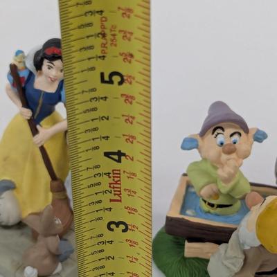 Disney Classics Snow White & The Seven Dwarfs Figurines